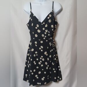 Sanctuary Women's Black Mini Wrap Dress With Daisy Prints. Size S